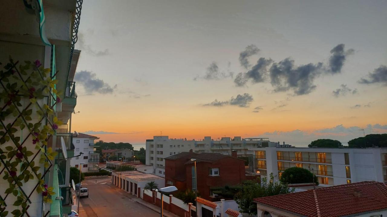 Marsolrosas Apartment Hospitalet De L'Infant Exterior photo